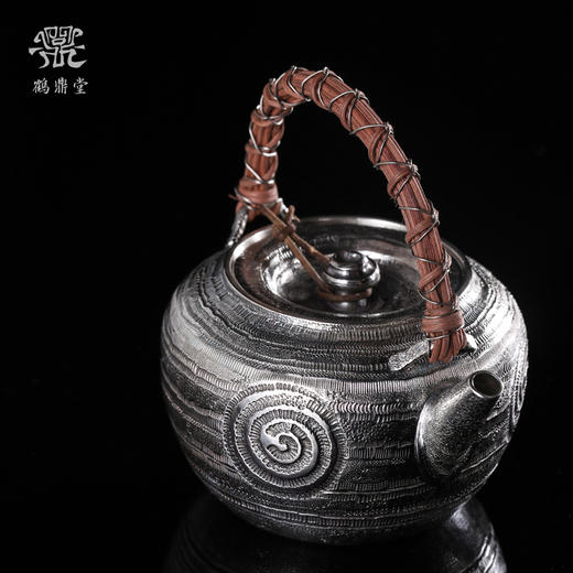 鹤鼎堂银壶闻天系列敬明螺旋纹汤沸（大）（缺货） 商品图1
