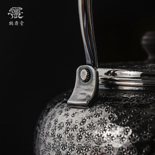 鹤鼎堂银壶闻天系列伊祜雪花纹汤沸（缺货） 商品图4
