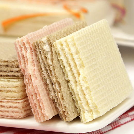 【过瘾吃不停！不单独添加蔗糖威化饼干】甄选优质原料，好吃又健康，才是真正的对味，多种口味任选，草莓奶香夹心饼干，控糖代餐食品L 商品图1