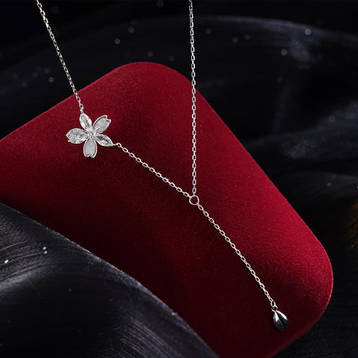 子佩集S925银【聆听花雨】套链【YL-6682】纯银时尚项链五瓣花不对称2410 商品图1