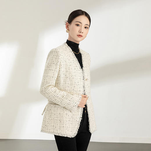 【高货xg】全新升级【铂金会员330/天猫449/差价119】(34044) 洛诗琳秋冬新款法式优雅格纹花呢V领花边小香风羊毛外套 商品图3