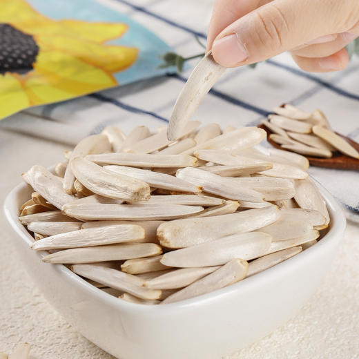 新疆阿克苏原味马牙瓜子 尖下巴牙签瓜子 马牙长白瓜子AWJM 商品图3