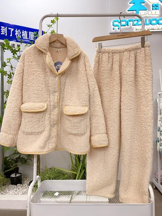 松植屋情侣款加厚使命珊瑚绒长袖套装冬季男女睡衣保暖家居服棉服 商品图2