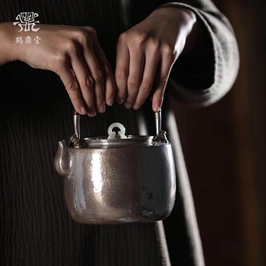鹤鼎堂银壶闻天系列终南槌目纹汤沸（紫皮）（缺货） 商品图4