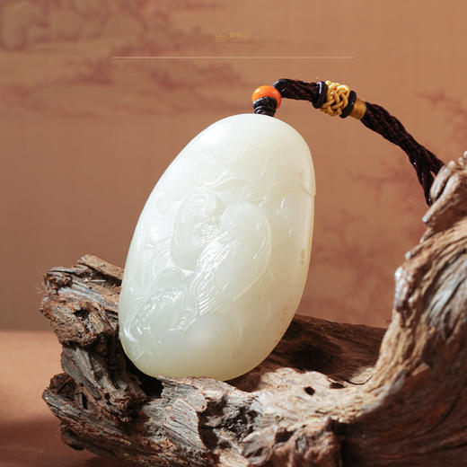 新疆国玉盟世玉和田玉 万伟作品 白玉把件 鸳鸯【带证书·顺丰物流】 商品图2