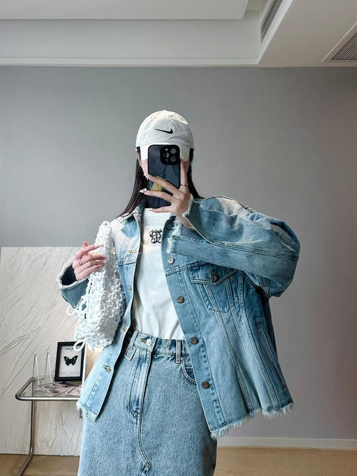 分镜头/SHANG1BYSHANGYI  2024新款设计感收腰牛仔外套2180 商品图0