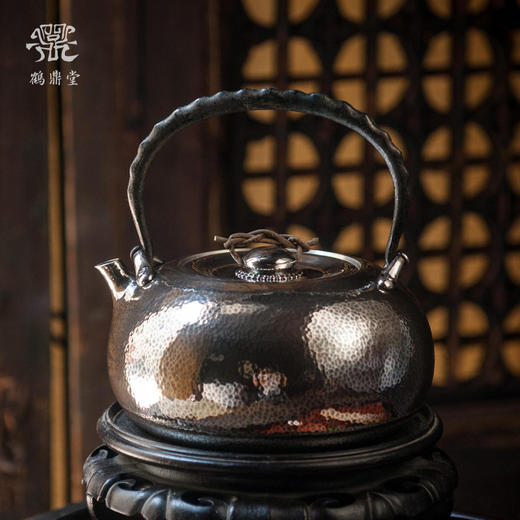 鹤鼎堂银壶闻天系列鼓钟槌目纹汤沸（银色）（缺货） 商品图2