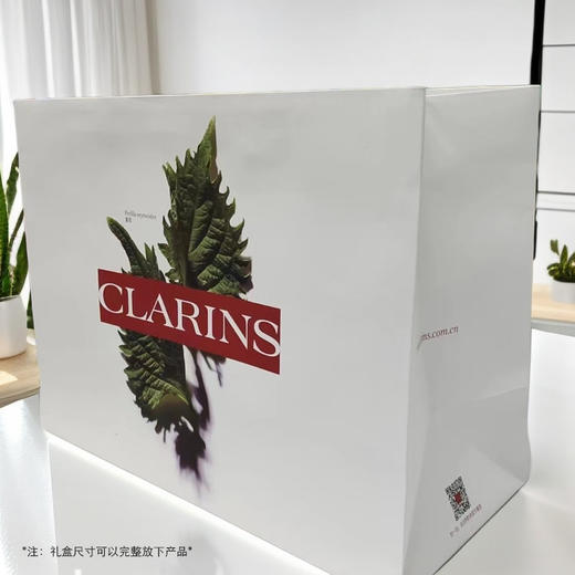 【香港直邮】Clarins娇韵诗焕颜弹力紧致四件套弹簧水200ml+双萃精华50m+日霜50ml+晚霜50ml 赠礼袋 商品图5