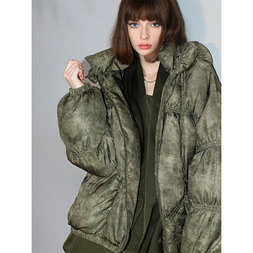 COCOBELLA可溯源安心90绒重工绗缝晕染新中式羽绒服DC0002 商品图2