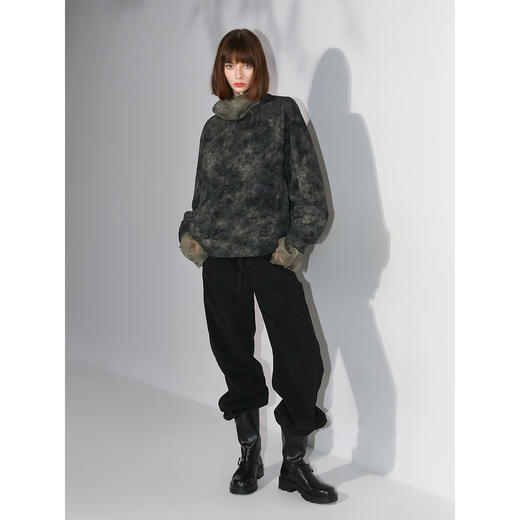 COCOBELLA晕染炒色套头圆领卫衣女秋宽松时尚休闲外套SE3009 商品图3