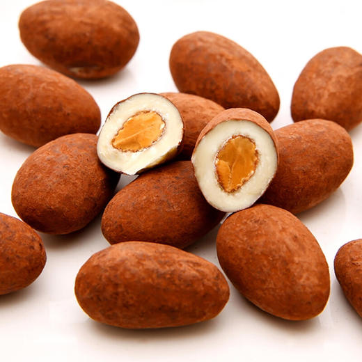 倍乐思多口味提拉米苏扁桃仁夹心巧克力(白、牛奶、黑)/夹心黑巧克力200g/043904/043903 醇正香浓丝滑口感 商品图2