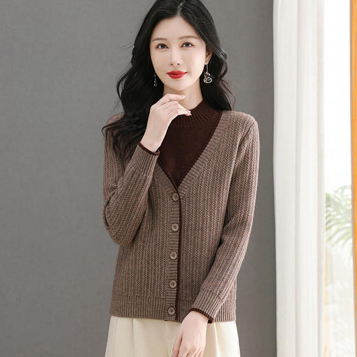 假两件宽松短款，半高领毛衣打底衫CC-103-66158 商品图1