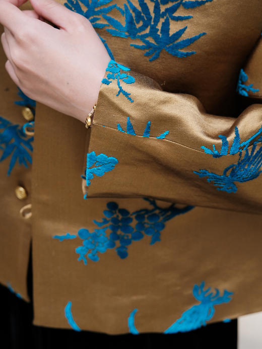 盛唐牡丹| 琥珀黄底色真丝漳绒外套 商品图2