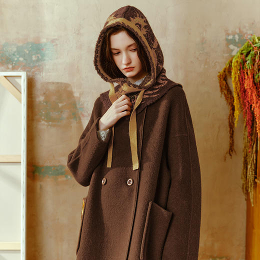 【暖冬内购】两三事梵高文艺弥香温存2024冬季新款绣花口袋可拆帽子毛呢外套女 商品图3