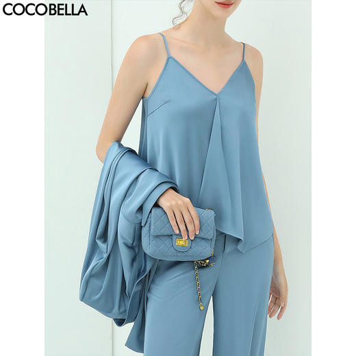 COCOBELLA高奢质感丝滑凉感缎面A字吊带女夏遮肉外穿背心VT901 商品图0