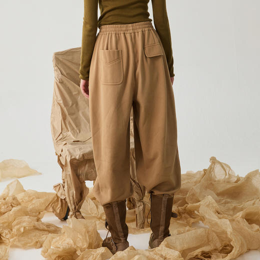 谜底直筒裤女2024冬款百搭松紧腰宽松休闲裤卫裤九分裤244MK1559 商品图2