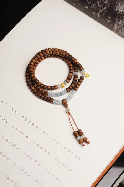 沉香翡翠手串｜每日分享一条念珠 商品图0