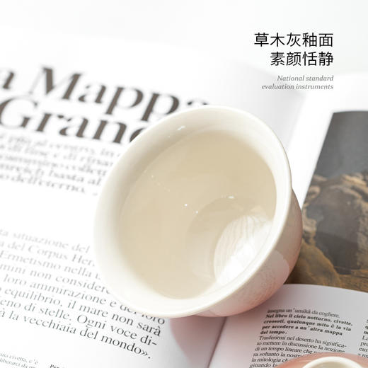 「便携转！高颜值」草木灰釉渐变户外旅行功夫茶具套装 陶瓷盖碗快客杯一壶二杯便携包餐饮用具 商品图4