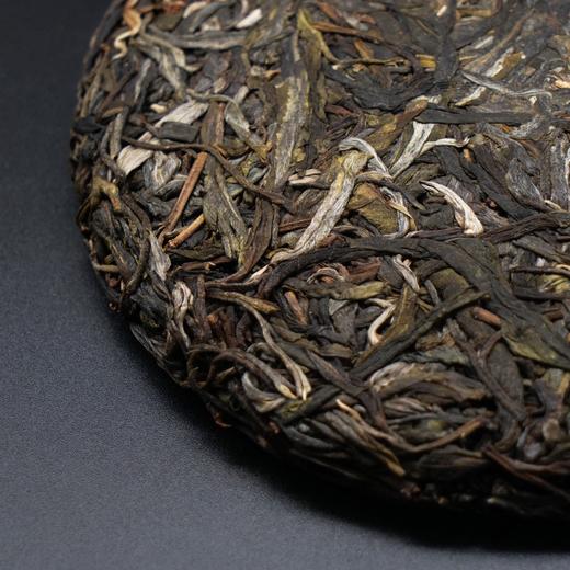 周五秒杀| 蟒蛇箐 白茶园 易武小高杆 青龙潭 普洱茶 生茶 200g/饼 商品图6