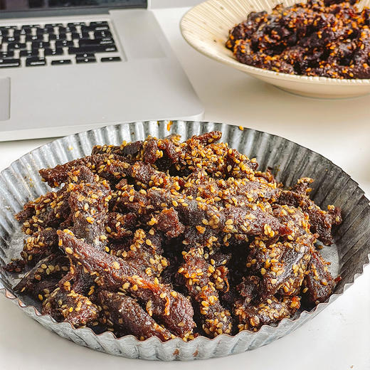 【代发】食味的初相牛肉条五香/藤椒味牛肉干休闲零食即食 商品图4