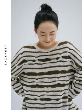 千层蛋糕圆领条纹羊绒衫