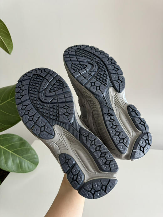 情侣款--轻便不累脚！2002R休闲透气轻便运动鞋【包邮/三天无理由退换】 商品图14