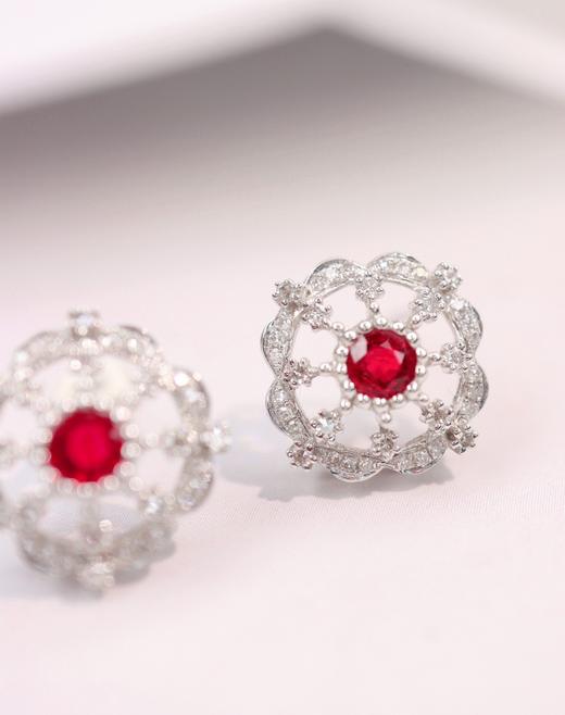 0.65克拉红宝石耳饰 商品图0