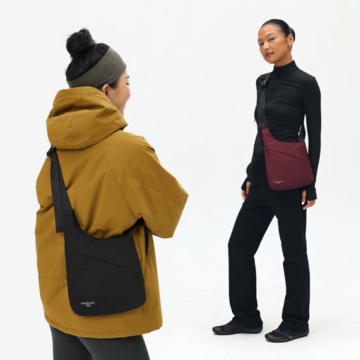 oneup防泼水斜挎小包 商品图4