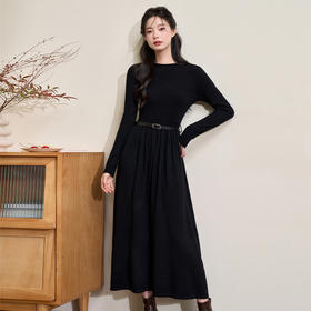 西遇长款黑色连衣裙女冬季新款老钱风腰部V字型设计裙子D0043934
