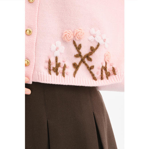 【严选】诗凡黎手工钩花小香风针织开衫2024冬新款别致洋气粉色内搭打底衫7FA331411 商品图2