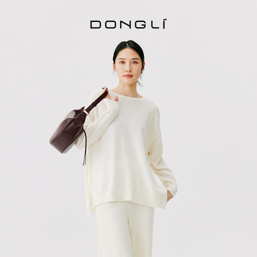 东黎 • 小山羊绒女士秋冬圆领宽松百搭长袖套衫 4766 商品图4