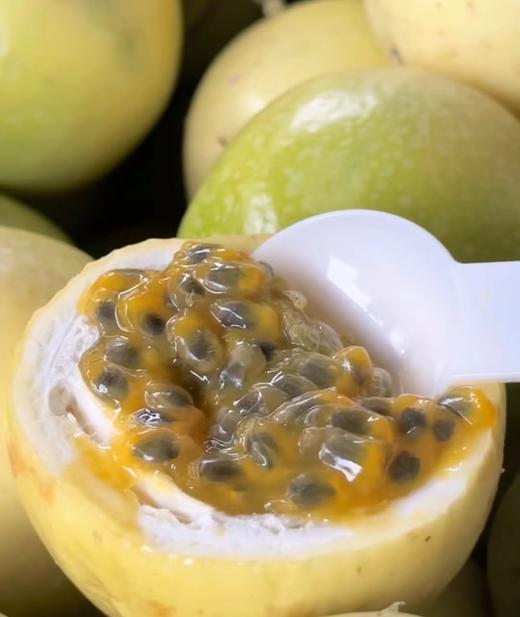 VC炸弹 百香果界天花板！【酸甜好味 可以直接吃的百香果】海南钦蜜9号黄金百香果5斤装  顺丰/京东随机发货 商品图3