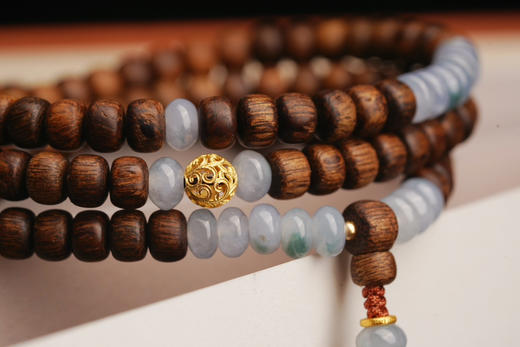 沉香翡翠手串｜每日分享一条念珠 商品图2