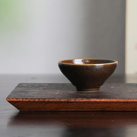 【吉州窑】非遗传人文丘亲工 鱼子纹天目釉  瑞鱼呈祥茶盏 商品图1