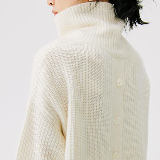 东黎 • 小山羊绒女士秋冬高领后开叉简约套衫 4764 商品图5