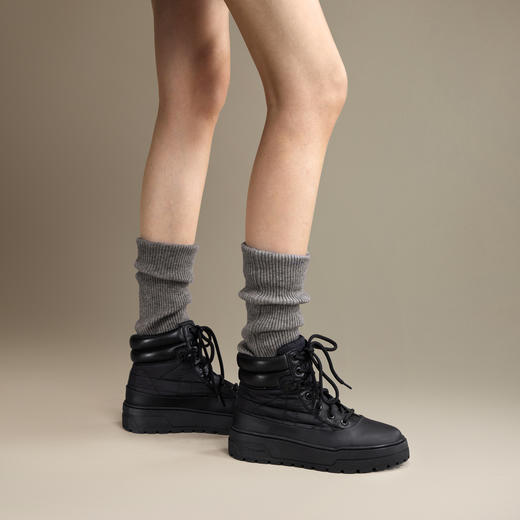 千百度 冬季 时尚雪地靴A24583304 商品图1