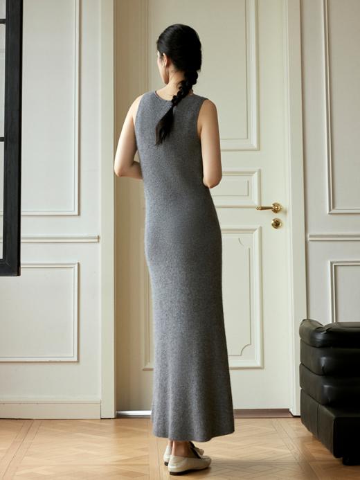 自带柔肤滤镜浣熊绒毛衫连衣裙FCE3WSD180 商品图9