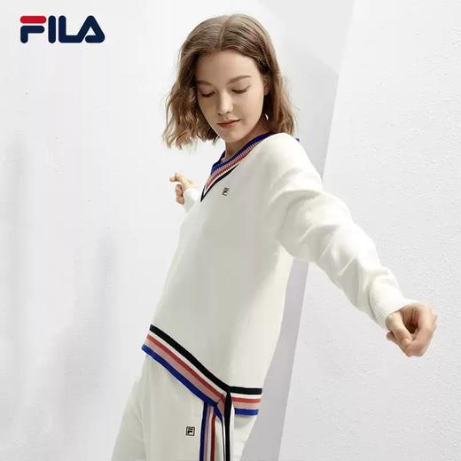 3件折上7折【自营】FILA/斐乐  斐乐女子编织衫2024春新款时尚休闲下摆流苏舒适V领毛衣 F11W411403FIV 商品图1