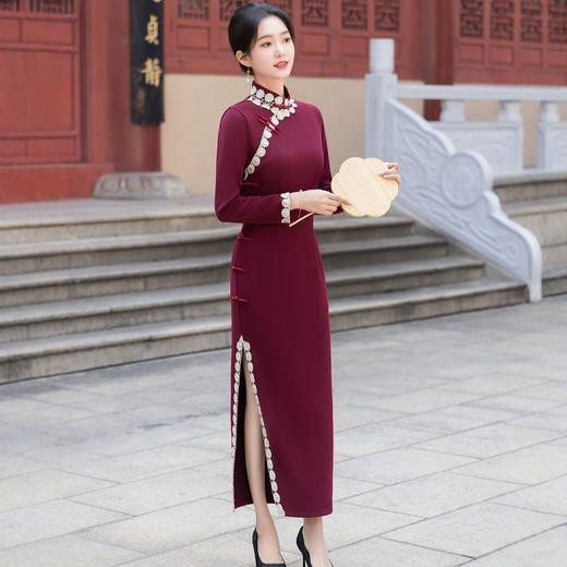 HQ-351复古新中式旗袍2024秋季新款长袖改良高档国风连衣裙年轻气质长款 商品图2