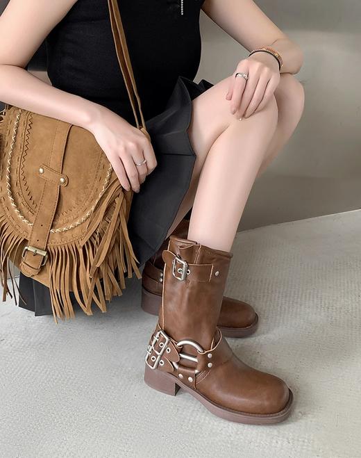 聪儿严选  复古皮扣长筒西部靴  柔软橡胶大底，轻便防滑耐磨 亲肤软皮，细腻有光泽，透气不闷脚 商品图4