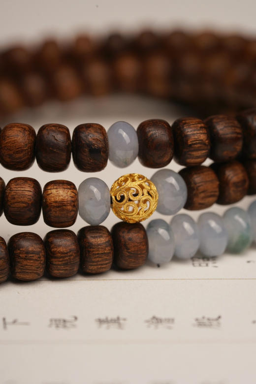 沉香翡翠手串｜每日分享一条念珠 商品图3