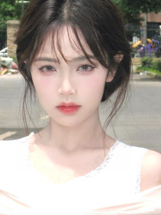 [韩产美瞳] loveiikira半年抛 超强氛围感白月光 美瞳一副（2片） 商品图3