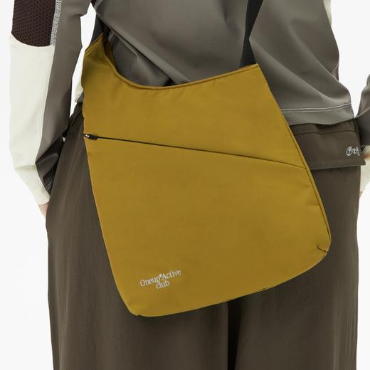 oneup防泼水斜挎小包 商品图2