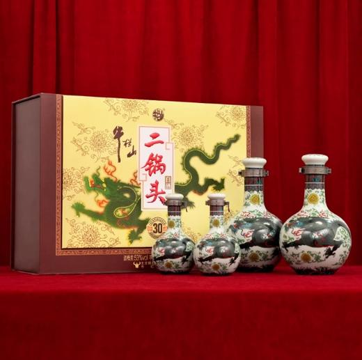 牛栏山30年青龙礼盒 商品图0