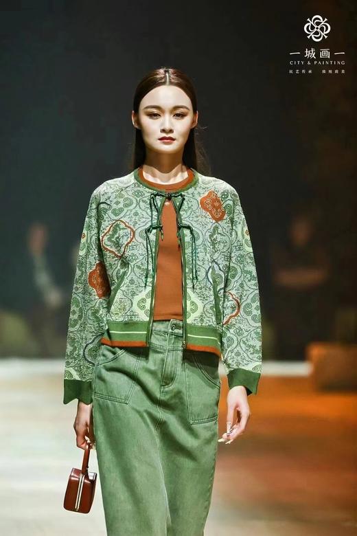 4F 一城画一 毛衫外套 商品图0