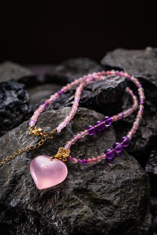 吉祥天地 粉水晶心形项链 礼品送礼送女友 商品图0