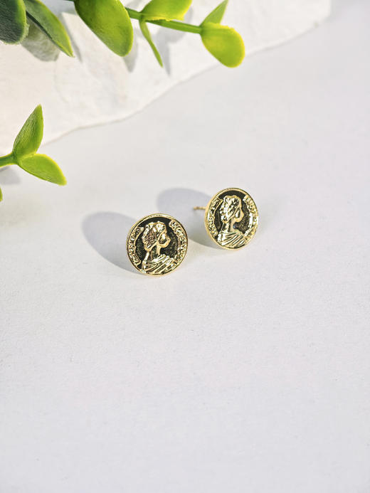 🎈秋冬新款【MointPhoice七里香耳饰】🔥明艳大气！♥️连戴5天不撞款❗ 🌈一盒5对只要69💰 品牌直发🌷每一款都很百搭❗不挑脸型和🍀发型！ 商品图4