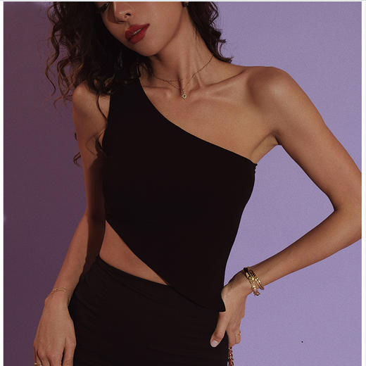 【126元任选2件】跃牌【漫西】系列 时尚个性感瑜伽服背心女带胸垫运动文胸健身内衣外穿Y152 商品图0