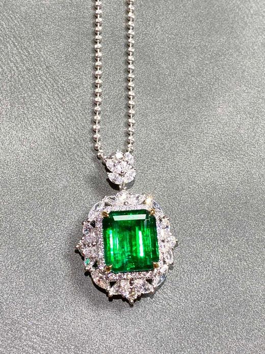 5.39ct祖母绿吊坠 商品图0