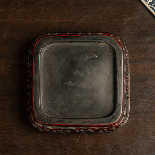 清 剔犀云纹香盒 商品图3